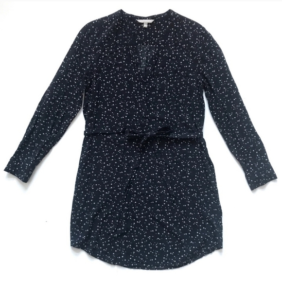 COPY - 🌟 Banana Republic Navy Star 🌟 Dress 👗🌟 - Picture 6 of 14